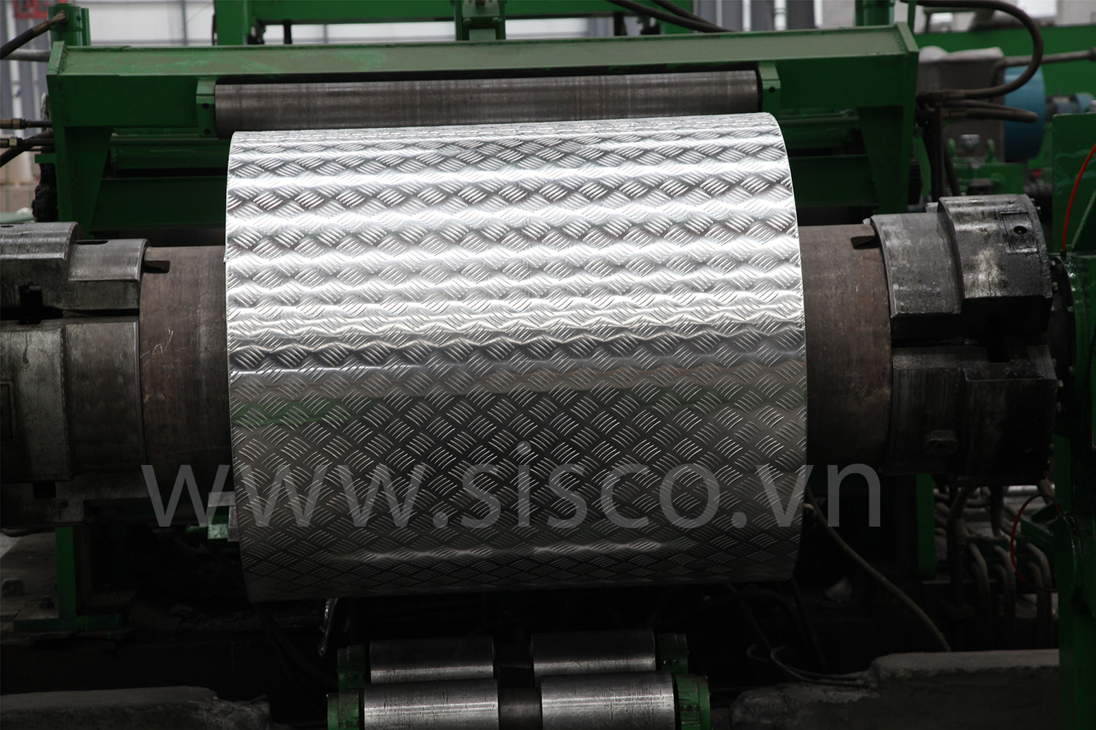 Nhôm Gân Chống Trượt Hoàn Nguyên nhom_gan_chong_truot__hn_4