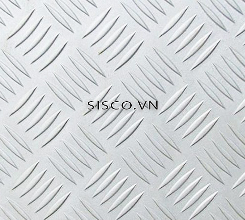 Những Lý Do Bạn Nên Dùng Nhôm Gân Chống Trượt?